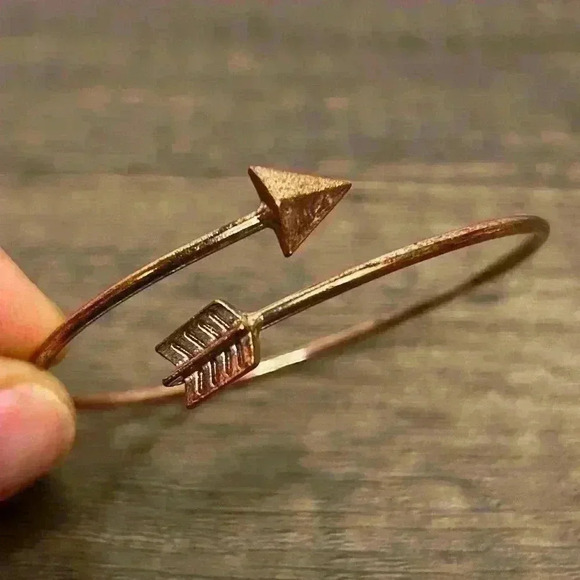 Bronze Tone Metal Adjustable Arrow Bangle Bracelet - Picture 4 of 4